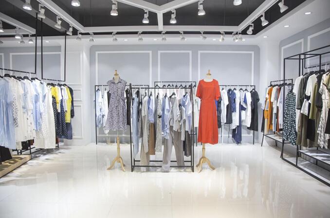 广州服装店设计​风格 设计风格哪种比较潮流